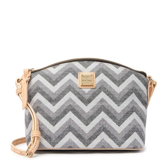 Dooney & Bourke Handbags - Dooney & Bourke Chevron Bag